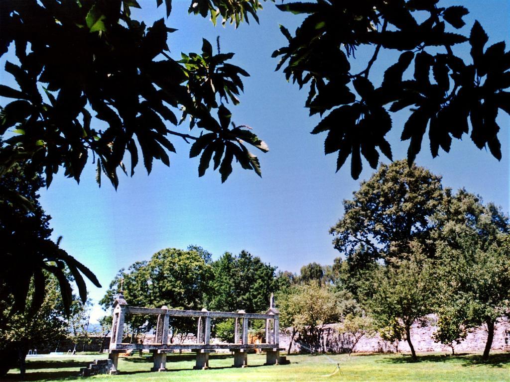Pazo Almuzara Hotel Boborás Buitenkant foto